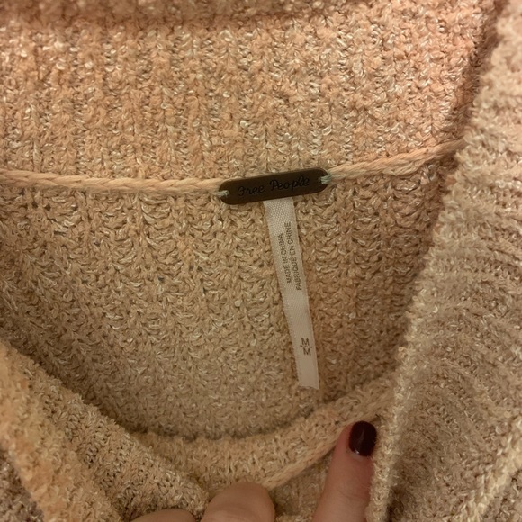Tan free people sweater size M - Picture 2 of 2